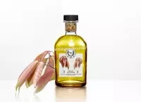 Mua tinh dầu xá xị nguyên chất ở đâu, mua gỗ xá xị ở đâu để làm tượng